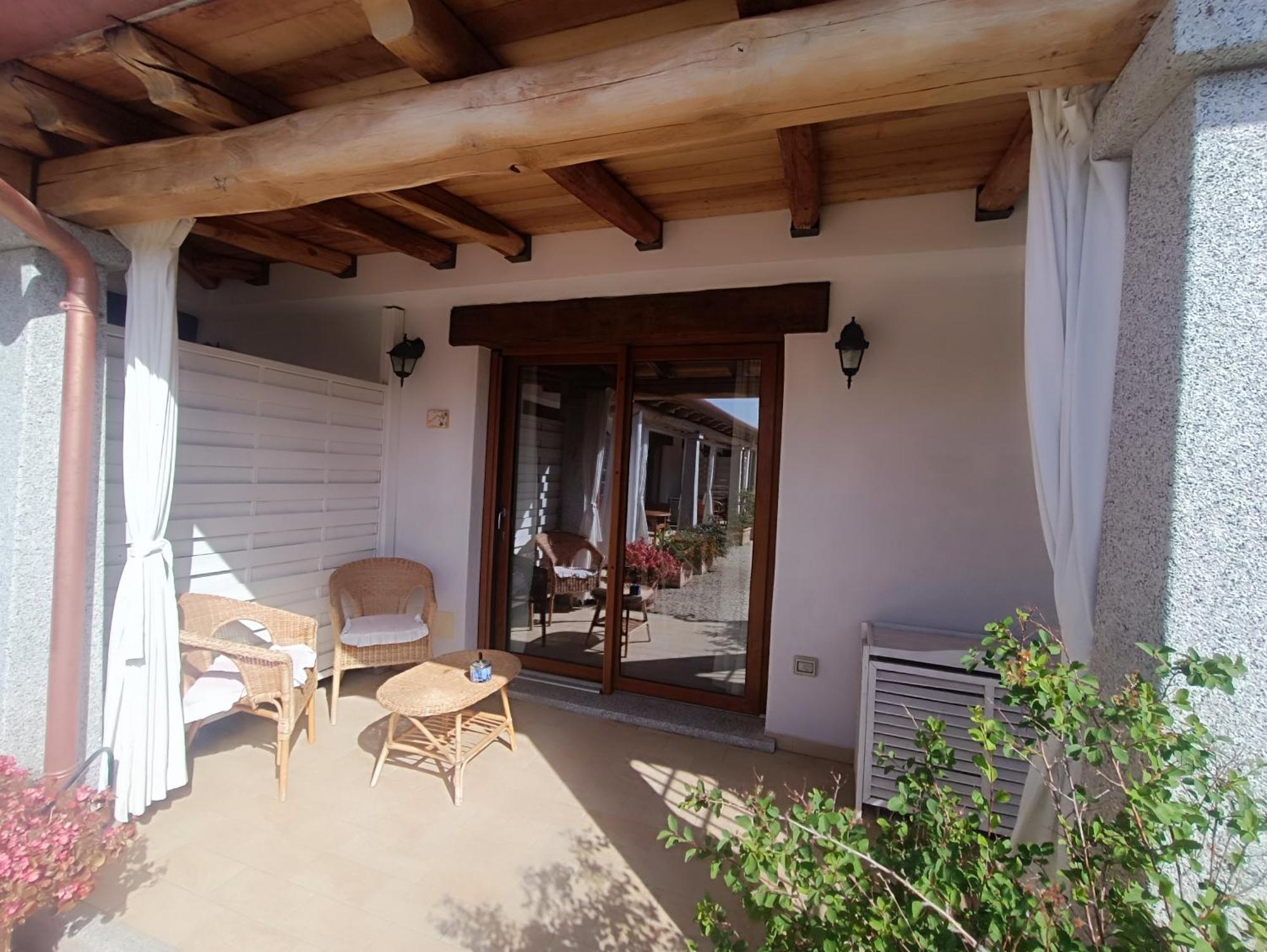 Case Vacanze Nioleo - Apartments And Pool Siniscola Exterior foto