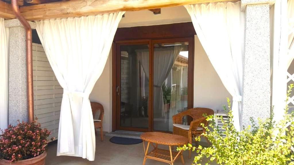 Case Vacanze Nioleo - Apartments And Pool Siniscola Exterior foto